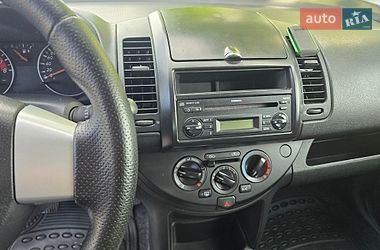 Хэтчбек Nissan Note 2011 в Киеве