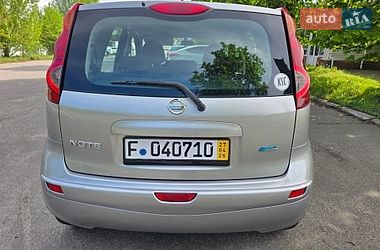 Хэтчбек Nissan Note 2011 в Киеве