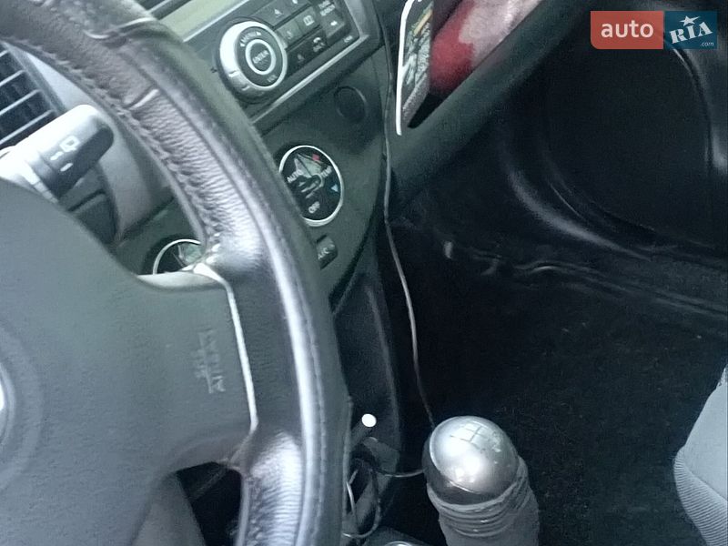 Хэтчбек Nissan Note 2007 в Хмельницком