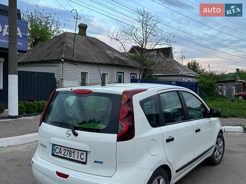 Хетчбек Nissan Note 2011 в Переяславі