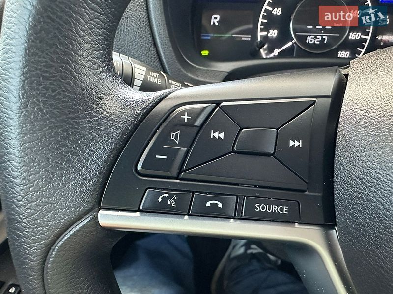 Хэтчбек Nissan Note 2019 в Киеве