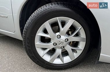 Хэтчбек Nissan Note 2016 в Киеве