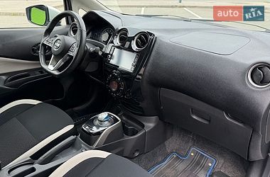 Хэтчбек Nissan Note 2016 в Киеве