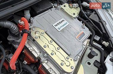 Хэтчбек Nissan Note 2016 в Киеве