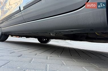 Хэтчбек Nissan Note 2011 в Виннице