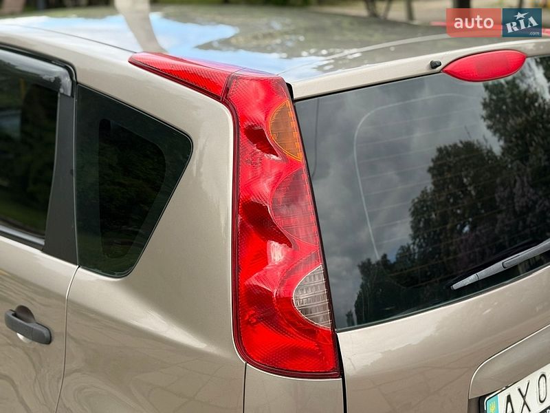 Хетчбек Nissan Note 2006 в Харкові