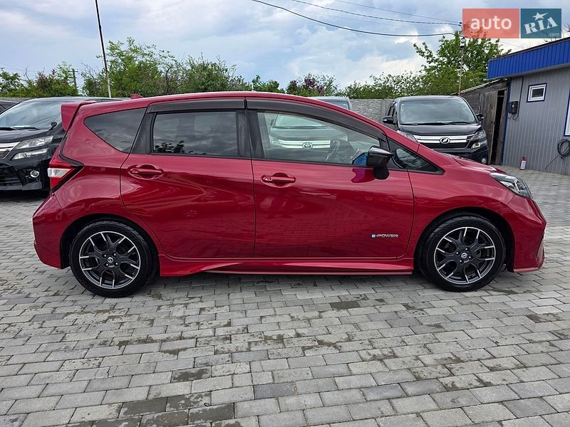 Хэтчбек Nissan Note 2017 в Одессе