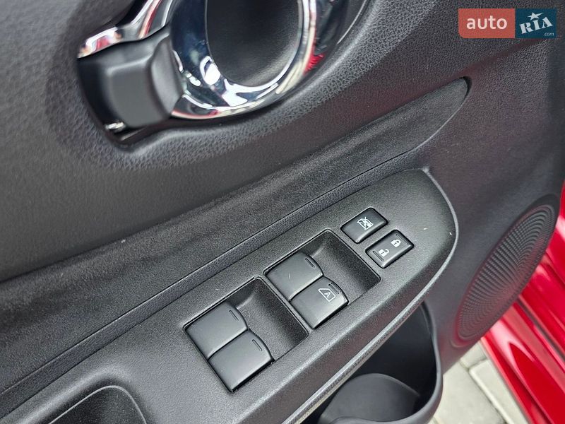 Хэтчбек Nissan Note 2017 в Одессе
