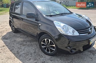 Хэтчбек Nissan Note 2013 в Киеве