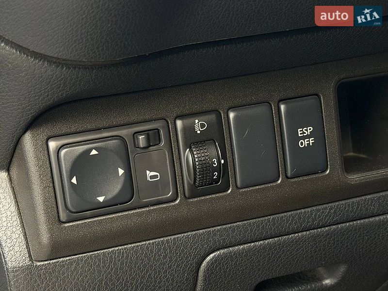 Хэтчбек Nissan Note 2010 в Харькове