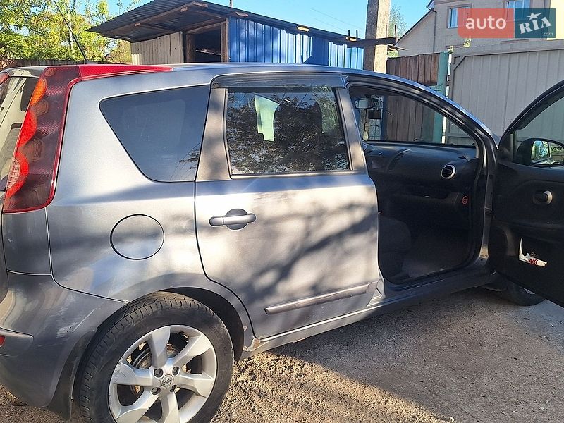 Хэтчбек Nissan Note 2009 в Житомире фото 2 Хэтчбек Nissan Note 2009 в Житомире