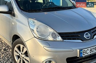 Хэтчбек Nissan Note 2012 в Львове