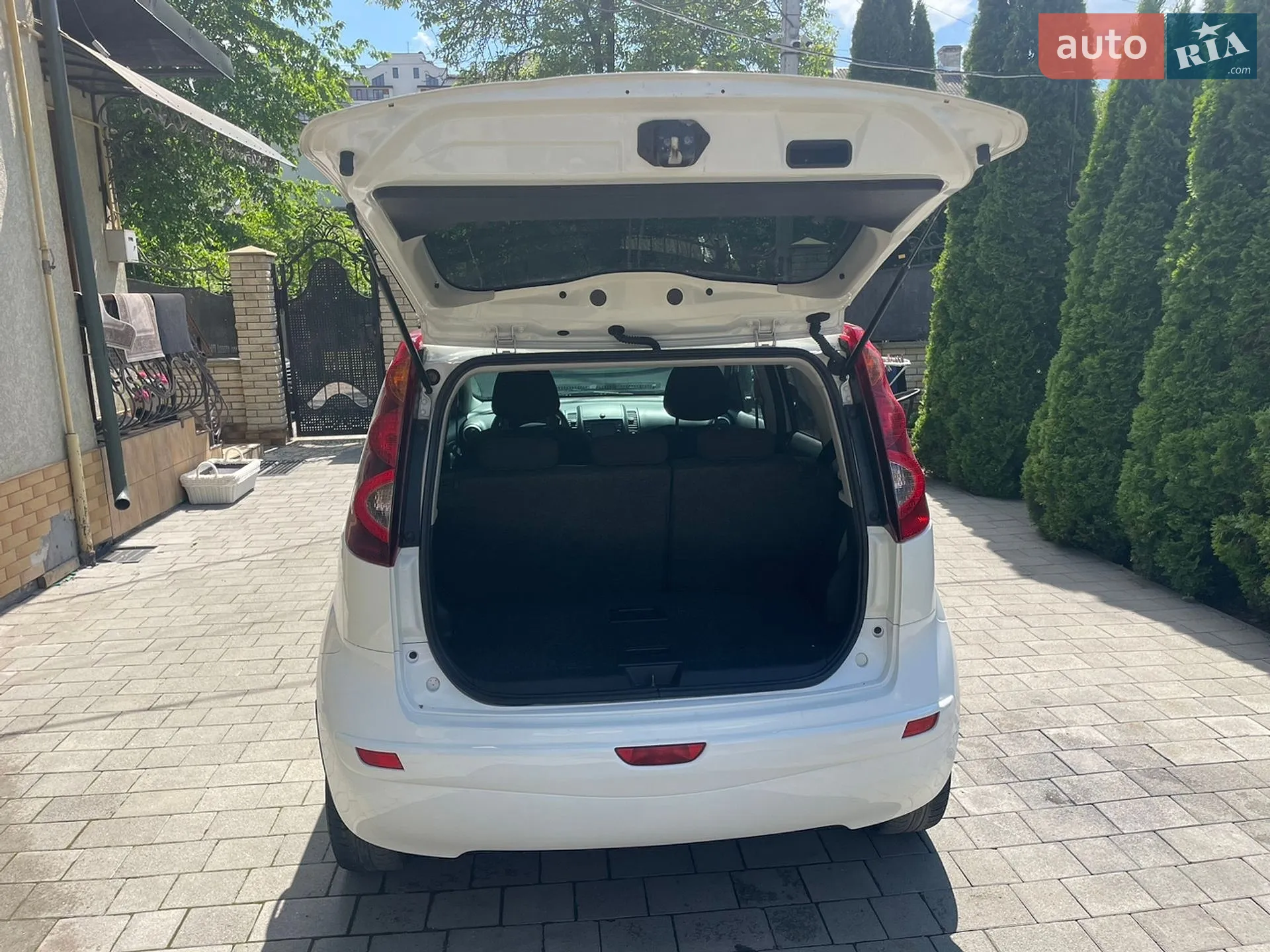 2011 Nissan Note - мініатюра 7