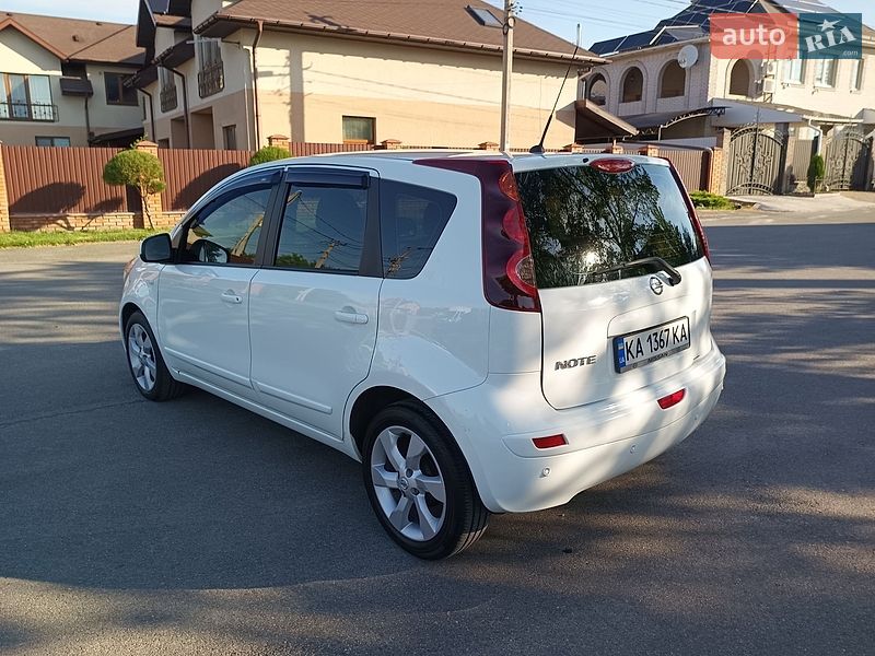 Хетчбек Nissan Note 2010 в Борисполі