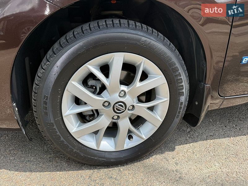 Хэтчбек Nissan Note 2019 в Киеве
