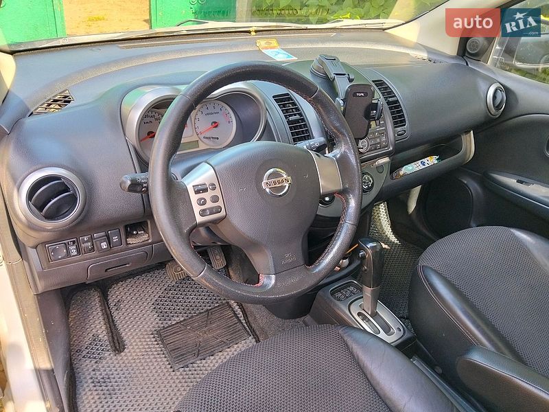 Хэтчбек Nissan Note 2008 в Николаеве