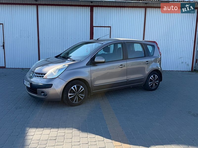 Хэтчбек Nissan Note 2007 в Коломые