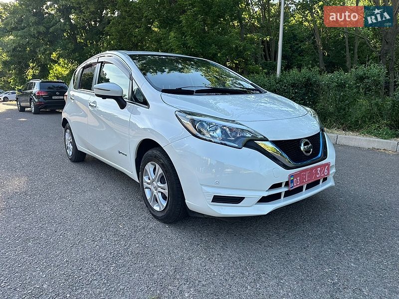 Хэтчбек Nissan Note 2018 в Одессе