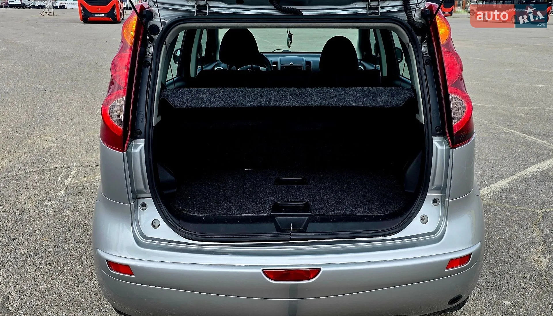 2010 Nissan Note - мініатюра 4