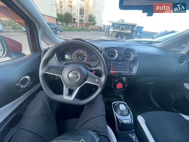 Хэтчбек Nissan Note 2017 в Одессе