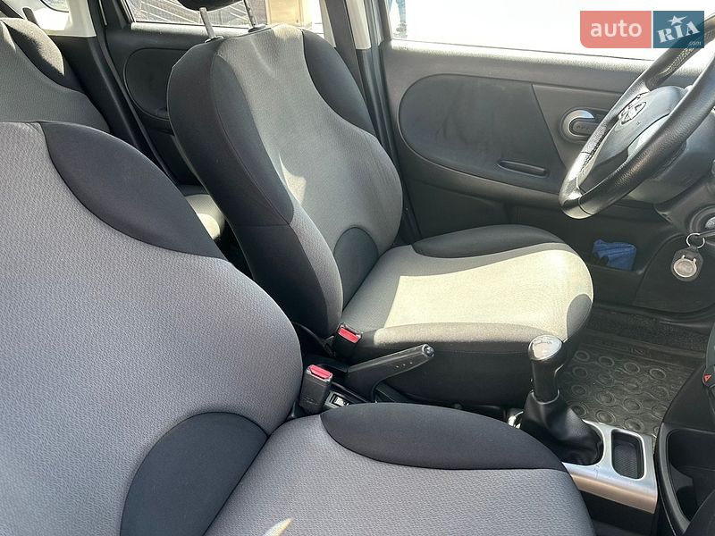 Хэтчбек Nissan Note 2010 в Тернополе фото 32 Хэтчбек Nissan Note 2010 в Тернополе