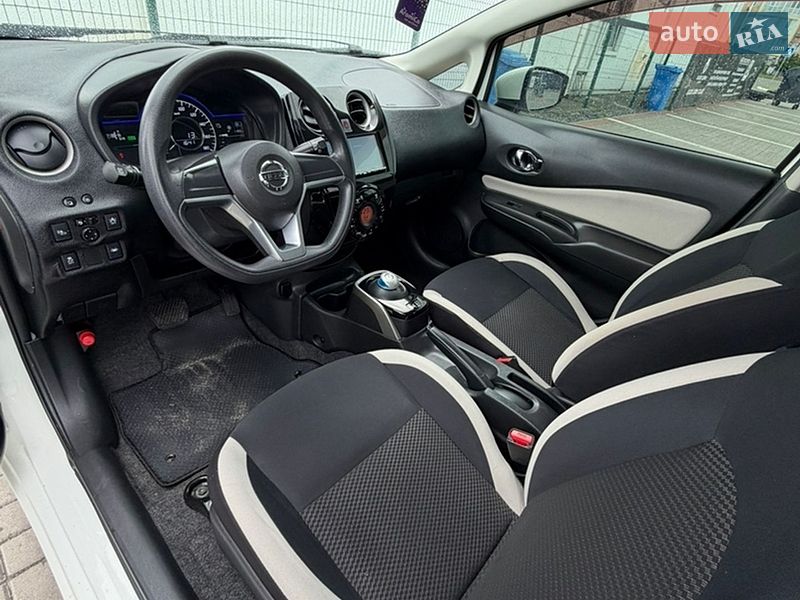 Хетчбек Nissan Note 2017 в Києві