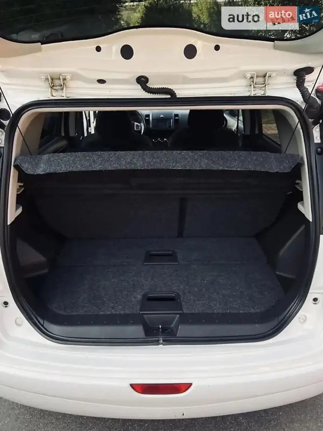 2010 Nissan Note - мініатюра 4