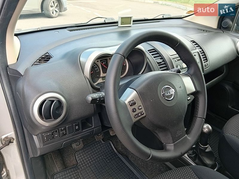 Хетчбек Nissan Note 2006 в Полтаві