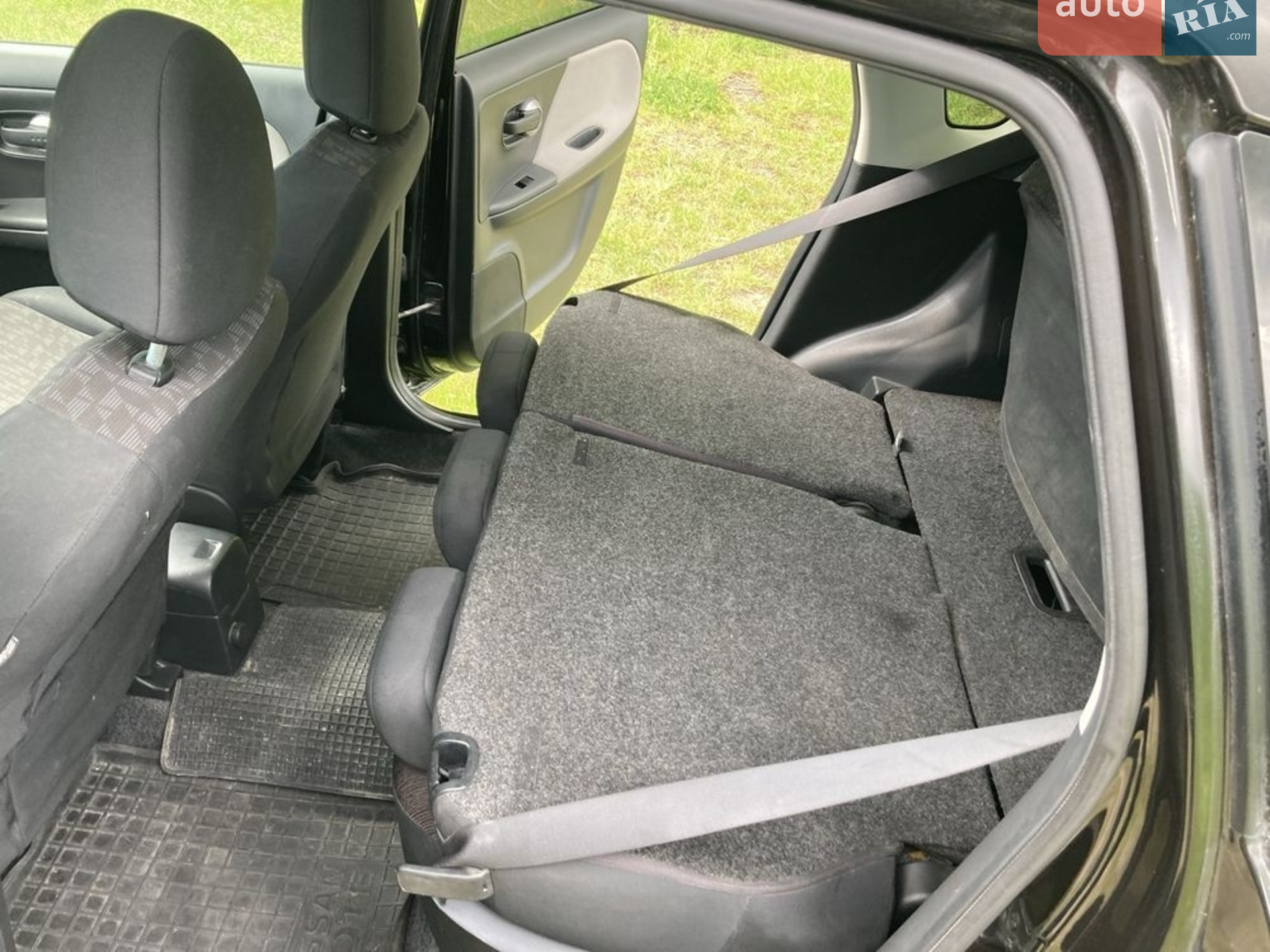 2010 Nissan Note - мініатюра 9