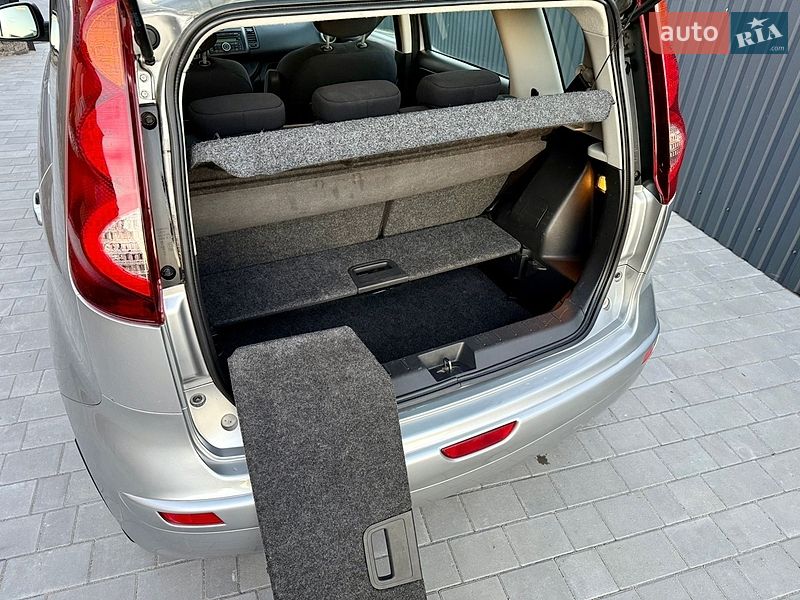 Хетчбек Nissan Note 2009 в Вінниці фото 9 Хетчбек Nissan Note 2009 в Вінниці