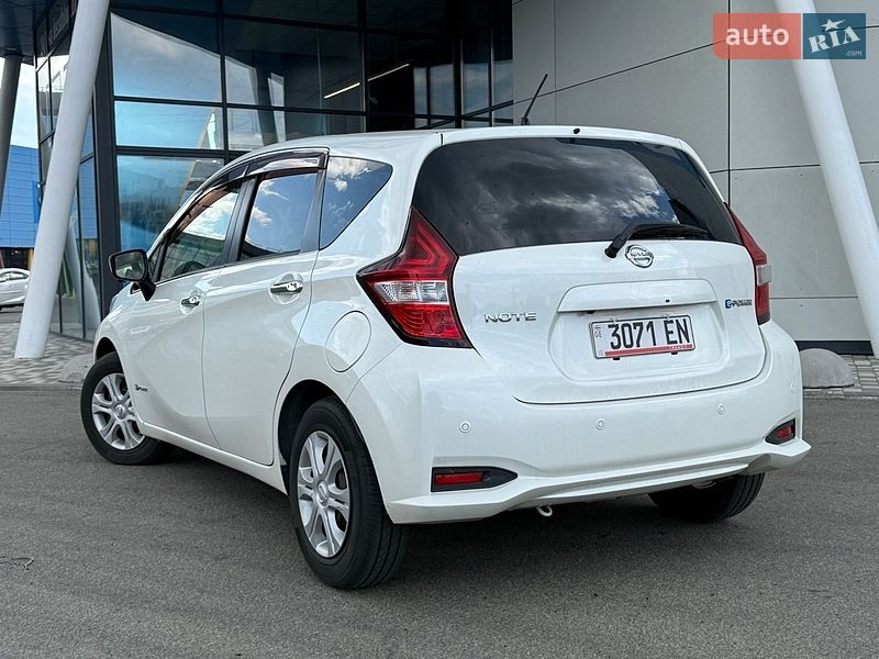 Хетчбек Nissan Note 2017 в Києві