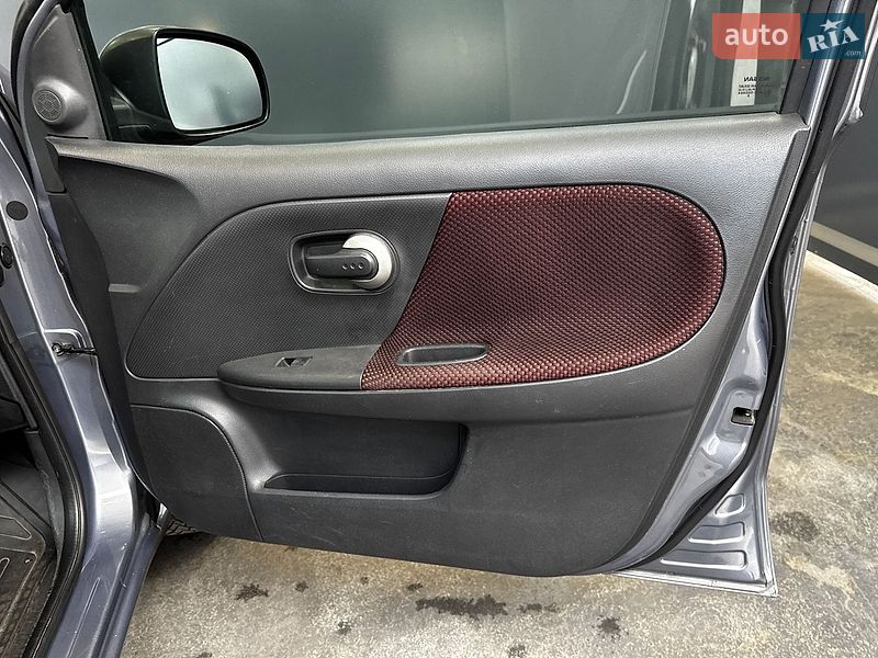 Хетчбек Nissan Note 2008 в Києві
