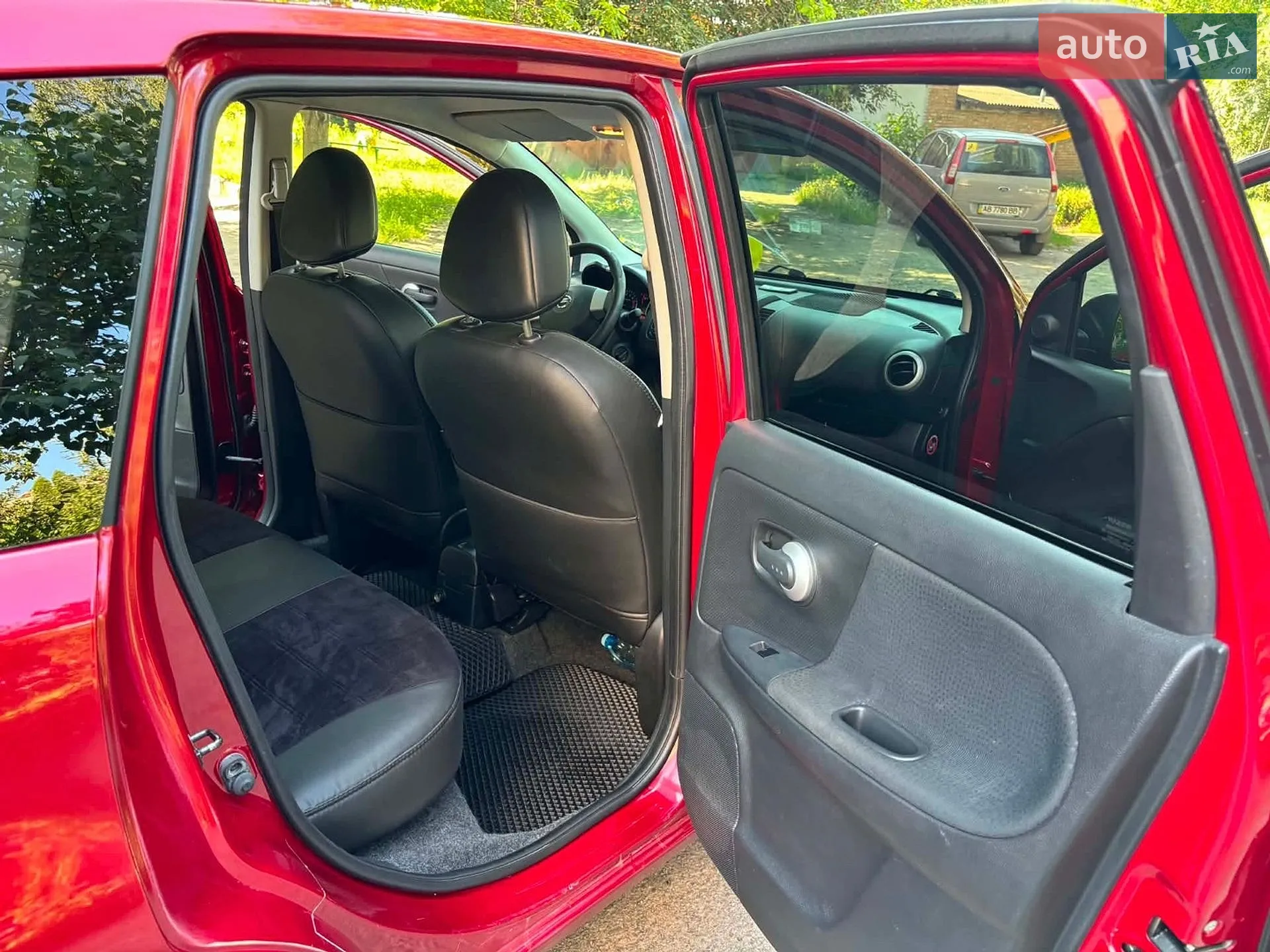 2012 Nissan Note - мініатюра 11