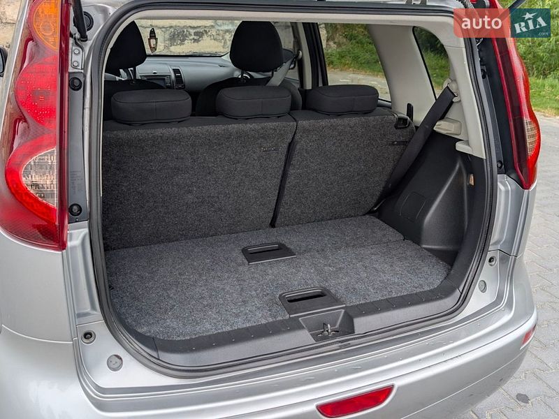 Хэтчбек Nissan Note 2009 в Тернополе