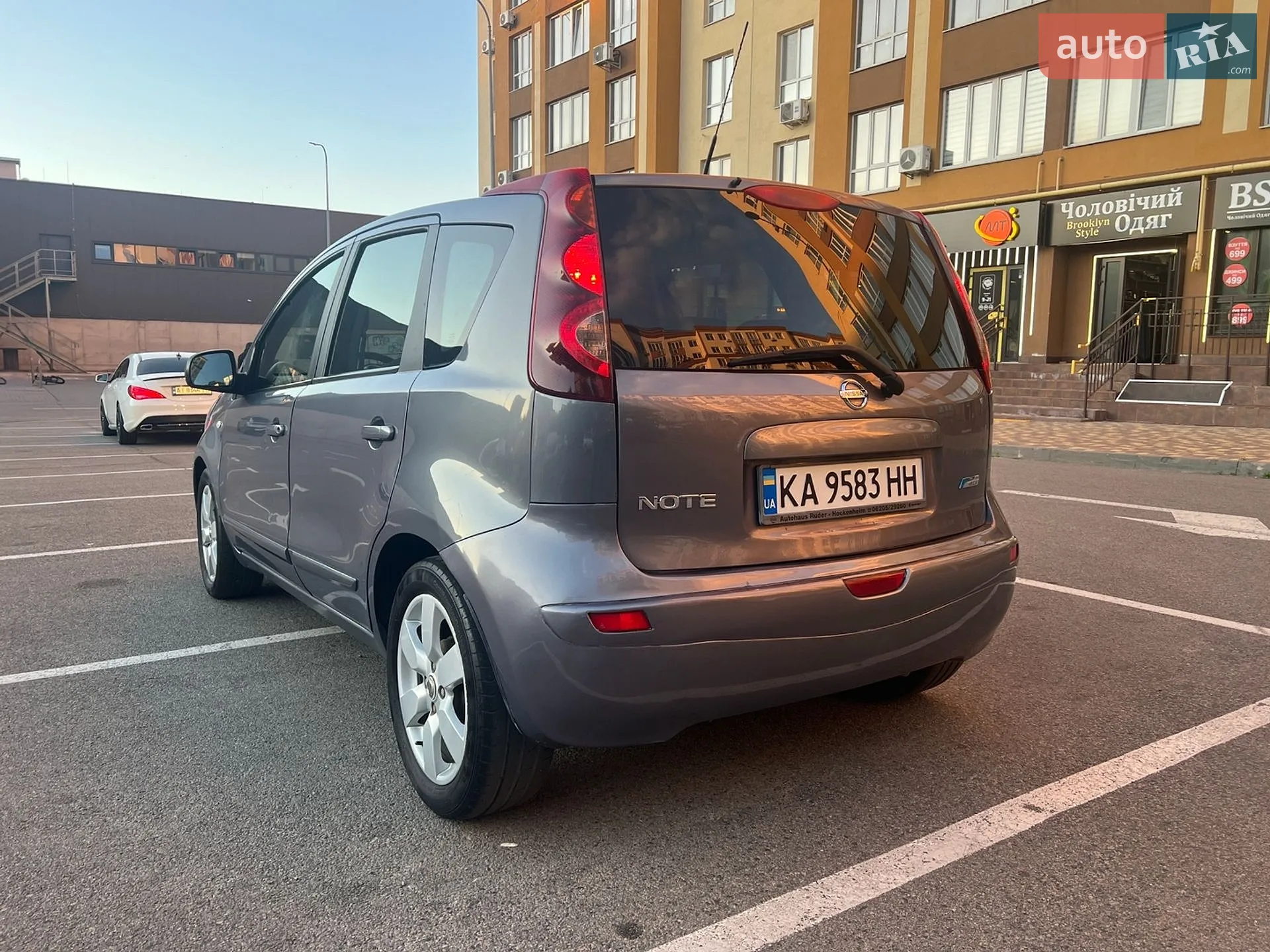 2010 Nissan Note - мініатюра 13