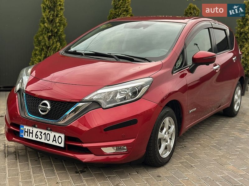 Хэтчбек Nissan Note 2017 в Одессе