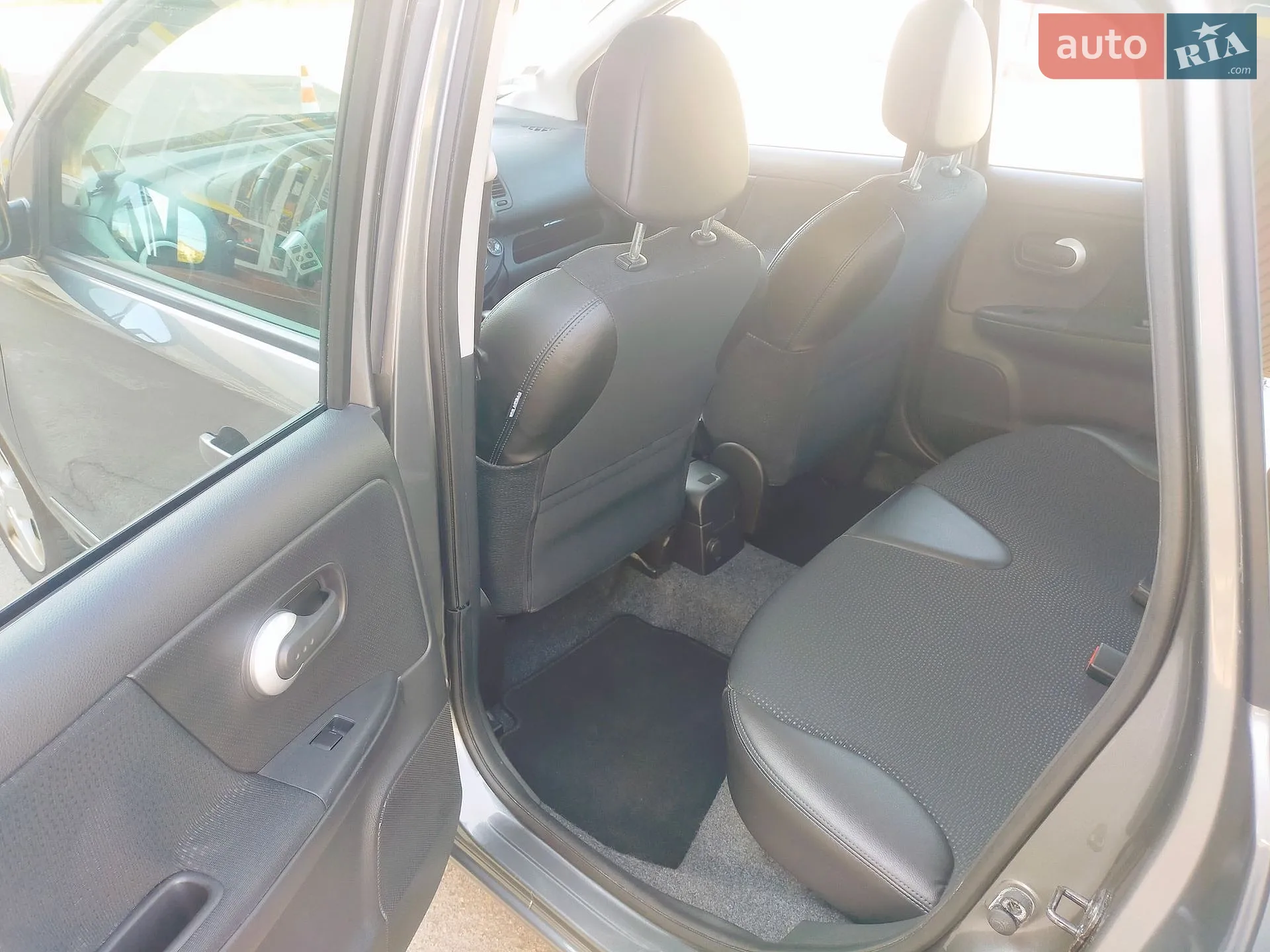 2012 Nissan Note - мініатюра 21