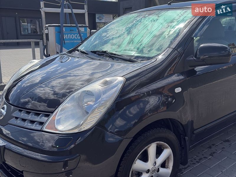 Хетчбек Nissan Note 2006 в Сарнах фото 3 Хетчбек Nissan Note 2006 в Сарнах