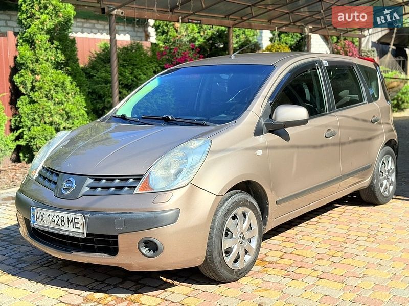 Хэтчбек Nissan Note 2006 в Харькове