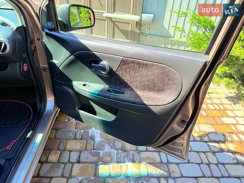 Хэтчбек Nissan Note 2006 в Харькове