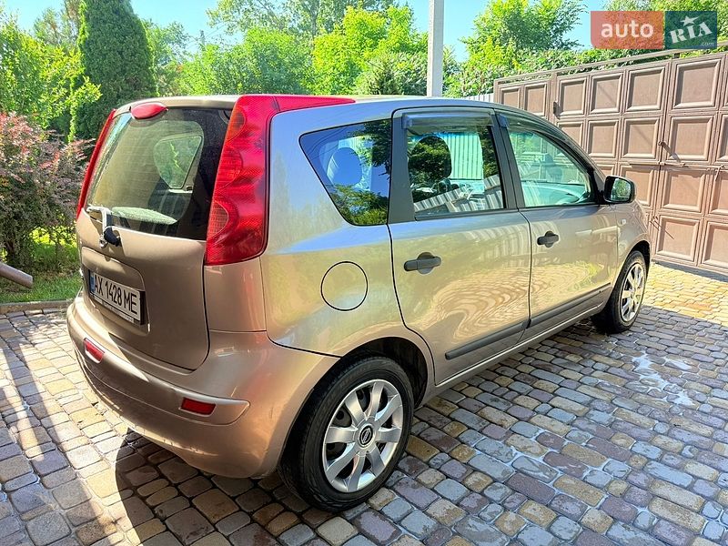Хэтчбек Nissan Note 2006 в Харькове