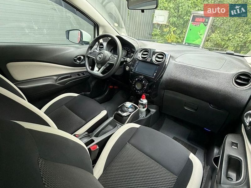Хэтчбек Nissan Note 2019 в Киеве