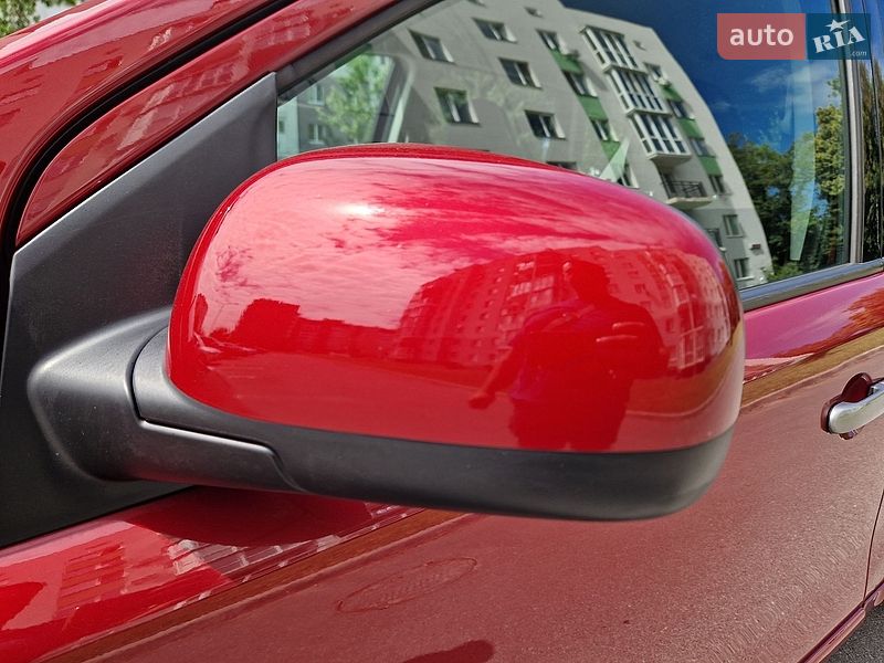 Хетчбек Nissan Note 2011 в Вінниці