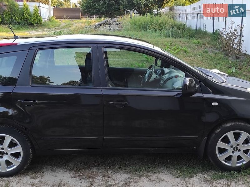 Хэтчбек Nissan Note 2008 в Житомире