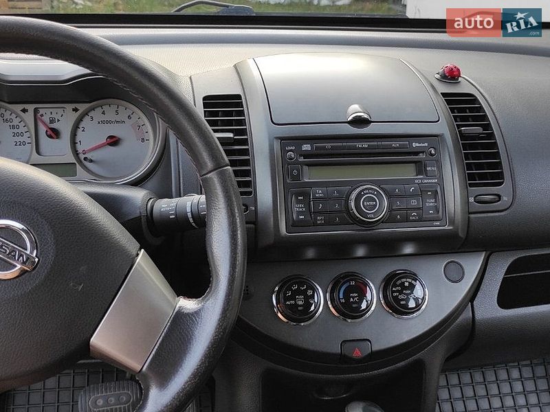 Хэтчбек Nissan Note 2008 в Житомире
