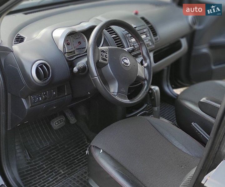 Хэтчбек Nissan Note 2008 в Житомире