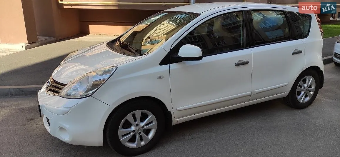 2010 Nissan Note - мініатюра 4