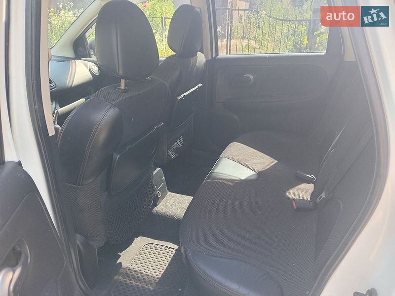 Хетчбек Nissan Note 2007 в Хмельницькому