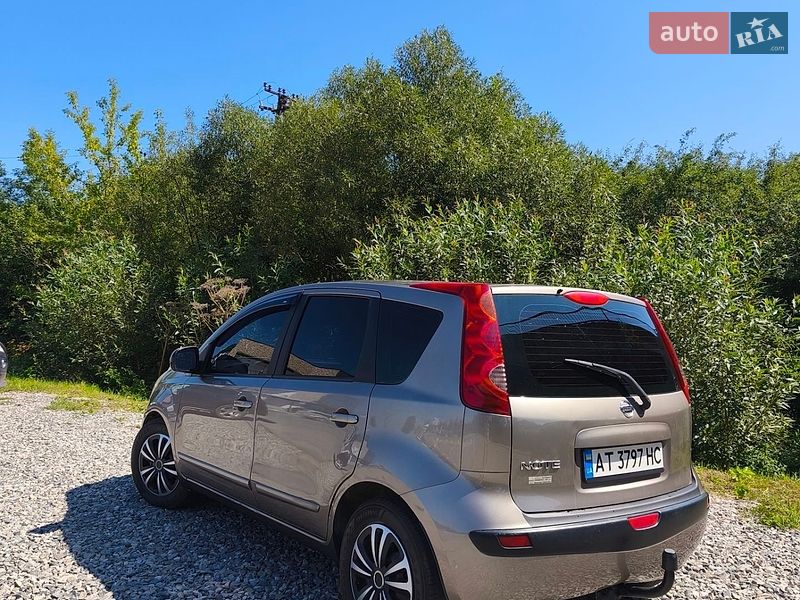 Хэтчбек Nissan Note 2006 в Коломые