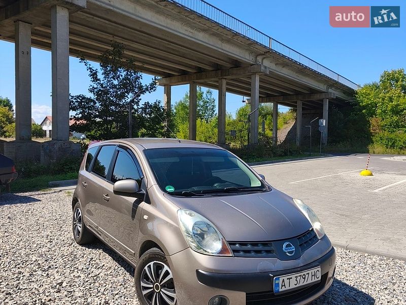 Хэтчбек Nissan Note 2006 в Коломые